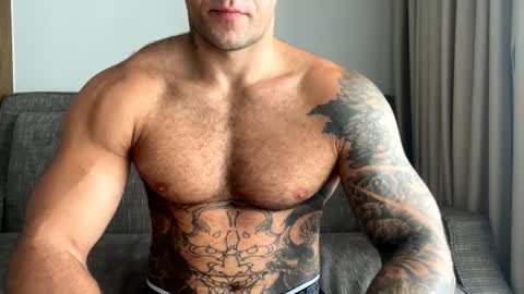 Snapshot of panther_style chatting on 16, 2, 2025 Oleg online show from 16, 2, 2025