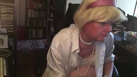 Pantyvioletlace online show from 6, 1, 2026