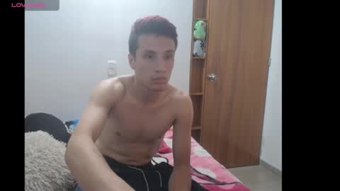 Snapshot of paola_alexander chatting on 28, 1, 2025 paola y alexander online show from 28, 1, 2025