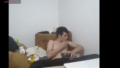 Snapshot of paola_alexander chatting on 2, 3, 2025 paola y alexander online show from 2, 3, 2025