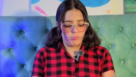 Paola Lyon online show from 7, 5, 2026