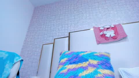Snapshot of paolaa_rodriguez chatting on 29, 12, 2024 Paola  online show from 29, 12, 2024