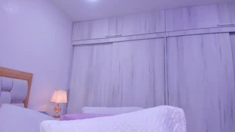 Snapshot of paolaa_rodriguez chatting on 11, 2, 2025 Paola  online show from 11, 2, 2025
