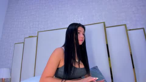 Snapshot of paolaa_rodriguez chatting on 19, 9, 2025 Paola  online show from 19, 9, 2025