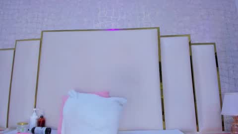 Snapshot of paolaa_rodriguez chatting on 14, 10, 2025 Paola  online show from 14, 10, 2025