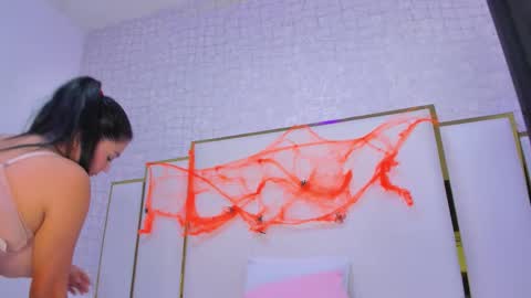 Snapshot of paolaa_rodriguez chatting on 25, 10, 2025 Paola  online show from 25, 10, 2025