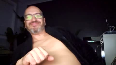 Snapshot of papi1979 chatting on 18, 1, 2025 Papi online show from 18, 1, 2025