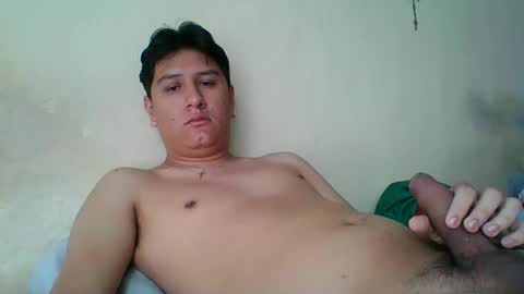 Snapshot of papi_daddy01 chatting on 26, 2, 2025 papi_daddy01 online show from 26, 2, 2025
