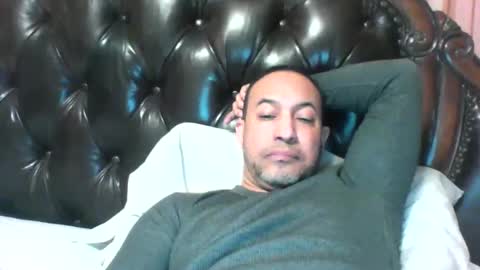 papichulo2045 online show from 23, 12, 2025