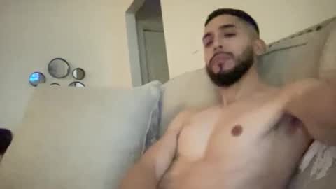 Snapshot of papicubano_guapo23cm chatting on 14, 1, 2025 papicubano_guapo23cm online show from 14, 1, 2025