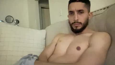 Snapshot of papicubano_guapo23cm chatting on 19, 1, 2025 papicubano_guapo23cm online show from 19, 1, 2025