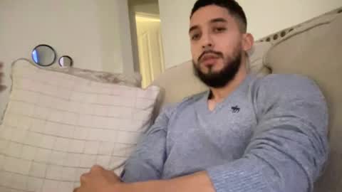 Snapshot of papicubano_guapo23cm chatting on 23, 2, 2025 papicubano_guapo23cm online show from 23, 2, 2025