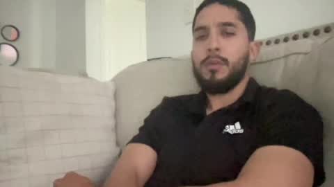Snapshot of papicubano_guapo23cm chatting on 30, 4, 2026 papicubano_guapo23cm online show from 30, 4, 2026