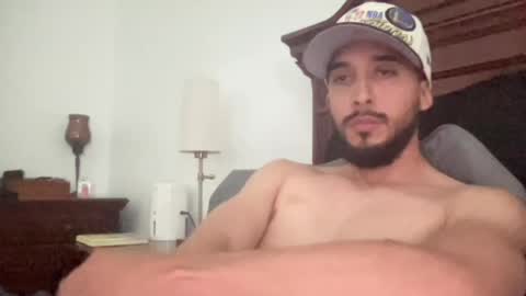 Snapshot of papicubano_guapo23cm chatting on 11, 5, 2026 papicubano_guapo23cm online show from 11, 5, 2026