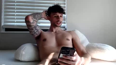 Snapshot of papijakey chatting on 1, 5, 2026 -- New Videos Down Below online show from 1, 5, 2026