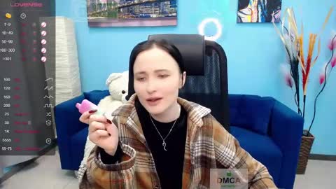 Snapshot of paradox_666_ chatting on 16, 12, 2024 Louise online show from 16, 12, 2024