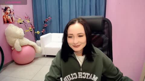 Snapshot of paradox_666_ chatting on 10, 2, 2025 Louise online show from 10, 2, 2025