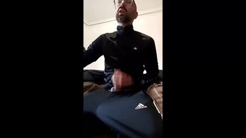 Snapshot of parejasexy02 chatting on 8, 1, 2026 SEXYHOT19 online show from 8, 1, 2026