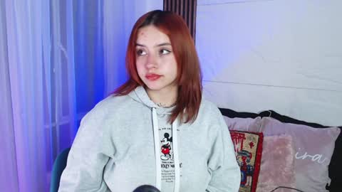 Snapshot of paris_bby_ chatting on 6, 12, 2024 Lizz online Monday to Saturday from 9pm to 5am Colombia time online show from 6, 12, 2024