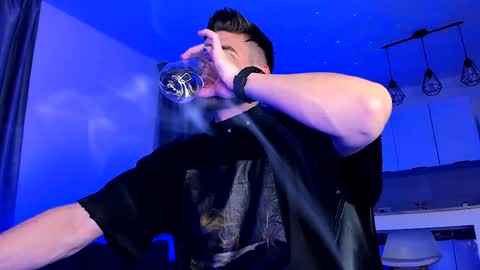 Paris online show from 17, 12, 2024