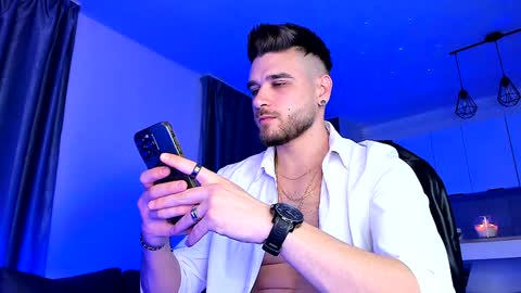 Paris online show from 28, 12, 2024