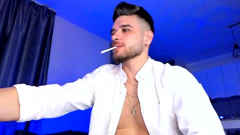 Paris online show from 3, 2, 2025