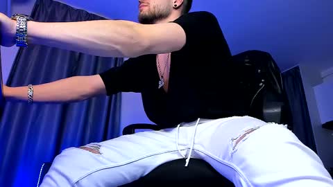 Paris online show from 11, 2, 2025