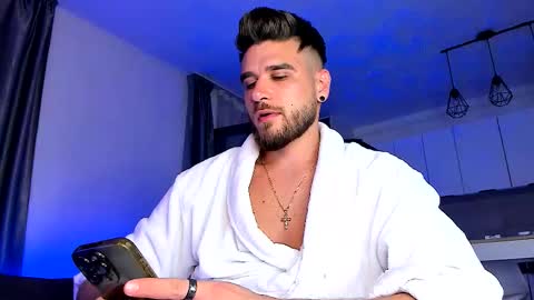 Paris online show from 21, 9, 2025