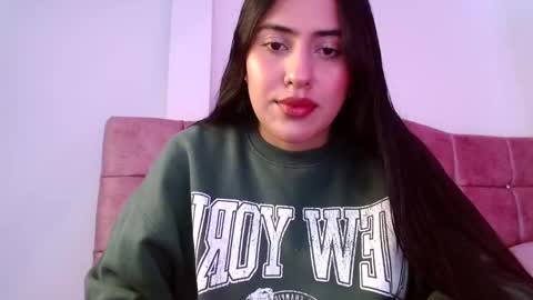 Snapshot of paris_love69 chatting on 4, 1, 2025 Paris online show from 4, 1, 2025