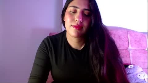 Snapshot of paris_love69 chatting on 7, 2, 2025 Paris online show from 7, 2, 2025