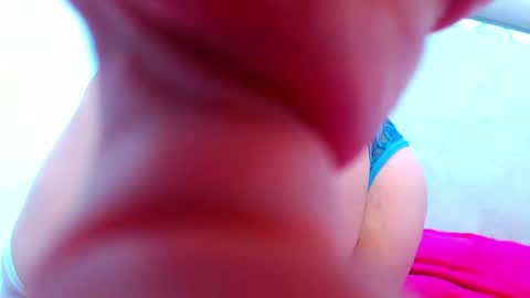 Snapshot of paris_squirtt chatting on 21, 5, 2026 paris_squirtt online show from 21, 5, 2026