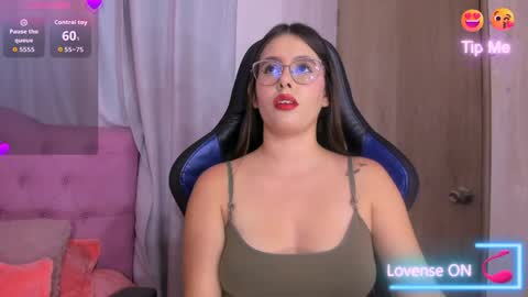 Snapshot of parisshayk chatting on 22, 5, 2026 Paris online show from 22, 5, 2026