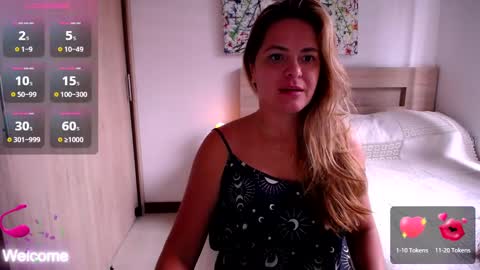 Paris online show from 5, 2, 2025