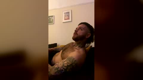 Snapshot of parkertom525 chatting on 24, 3, 2026 parkertom525 online show from 24, 3, 2026