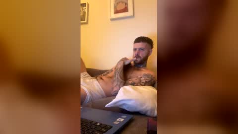 parkertom525 online show from 23, 4, 2026