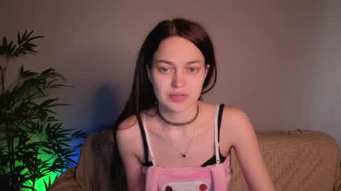 parrot_kisha online show from 21, 5, 2026