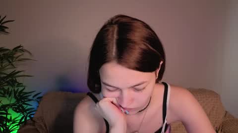 parrot_kisha online show from 22, 5, 2026