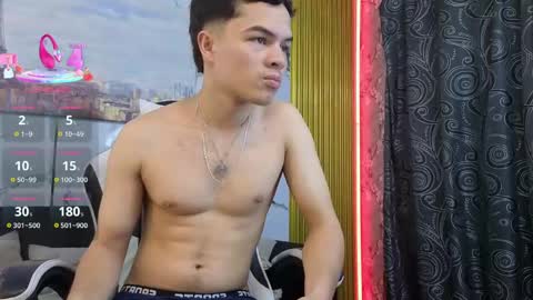 party_with_medellin23 online show from 27, 4, 2026