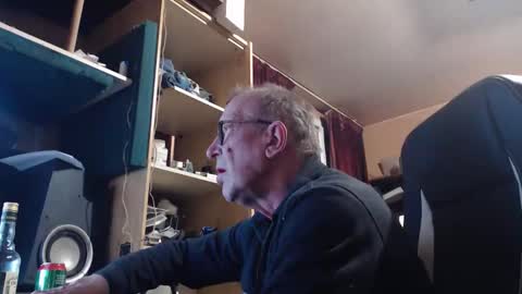 pascal88881 online show from 23, 11, 2025