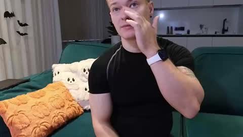 Pashka online show from 29, 10, 2025