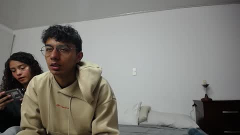Snapshot of pasionados chatting on 6, 10, 2025 pasionados online show from 6, 10, 2025
