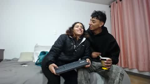 Snapshot of pasionados chatting on 14, 10, 2025 pasionados online show from 14, 10, 2025