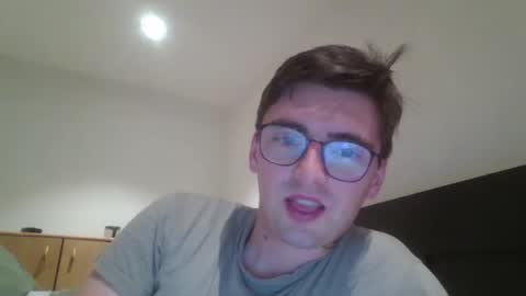 Snapshot of patat1996 chatting on 20, 9, 2025 patat1996 online show from 20, 9, 2025
