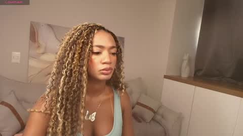 Patricia Rossi online show from 14, 4, 2026