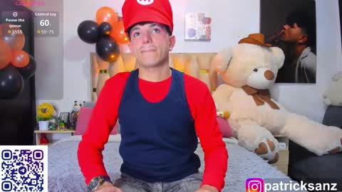 Snapshot of patrick_sanzz chatting on 8, 10, 2025 patrick online show from 8, 10, 2025