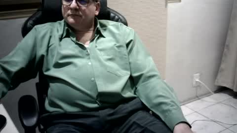 Snapshot of pattrom chatting on 8, 7, 2026 Patrom online show from 8, 7, 2026