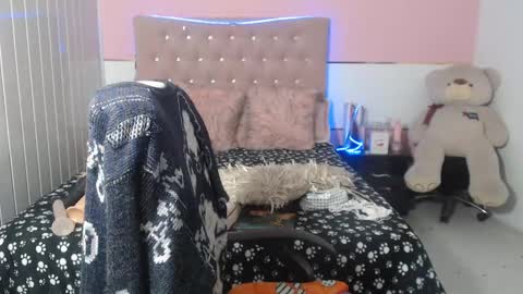 Snapshot of patty_squirt87 chatting on 27, 2, 2025 patty squirt87 online show from 27, 2, 2025