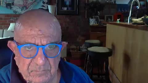 Snapshot of patvac chatting on 15, 9, 2025 patvac online show from 15, 9, 2025