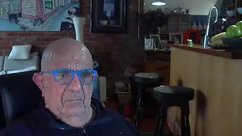 Snapshot of patvac chatting on 25, 9, 2025 patvac online show from 25, 9, 2025