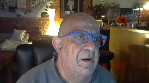 Snapshot of patvac chatting on 28, 10, 2025 patvac online show from 28, 10, 2025